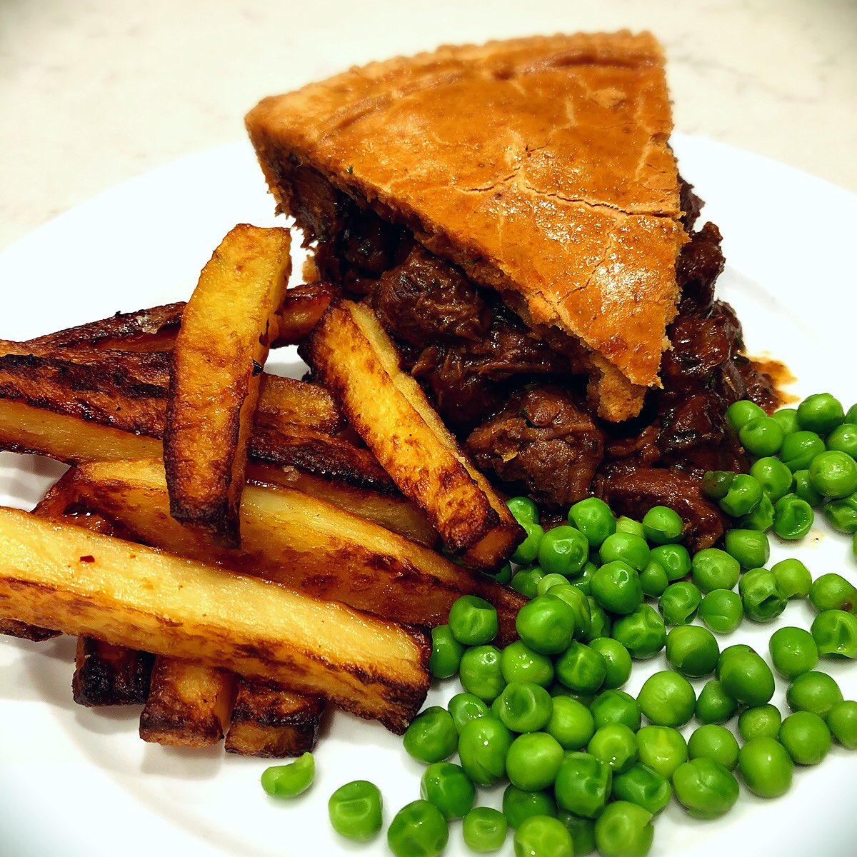 Pie chips and peas